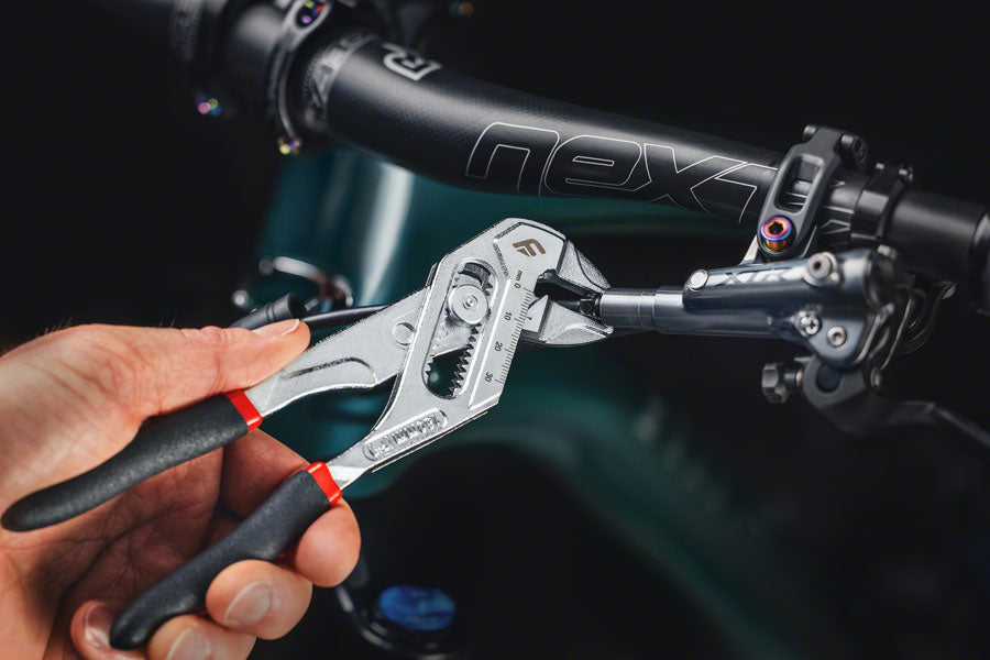 feedback-sports-adjustable-pliers