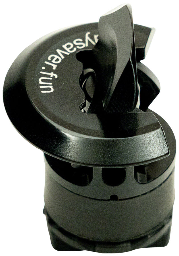 stan-s-incredible-dart-tubeless-repair-tool-handlebar-mount