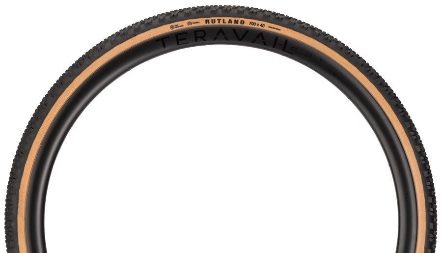 teravail-rutland-tire-700-x-40-tubeless-folding-tan-durable-fast-compound