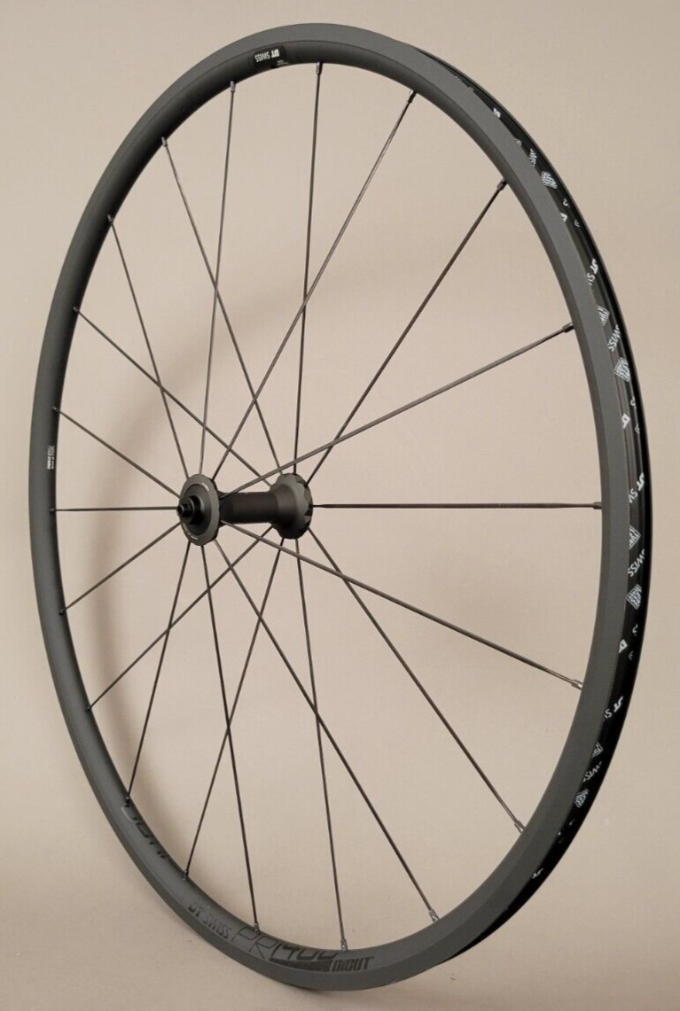 DT Swiss 700C PR1400 Dicut Oxic 21 Front Road Wheel Black 20H QR DT Swiss 700C PR1400 Dicut Oxic 21 Front Road Wheel Black 20H QR