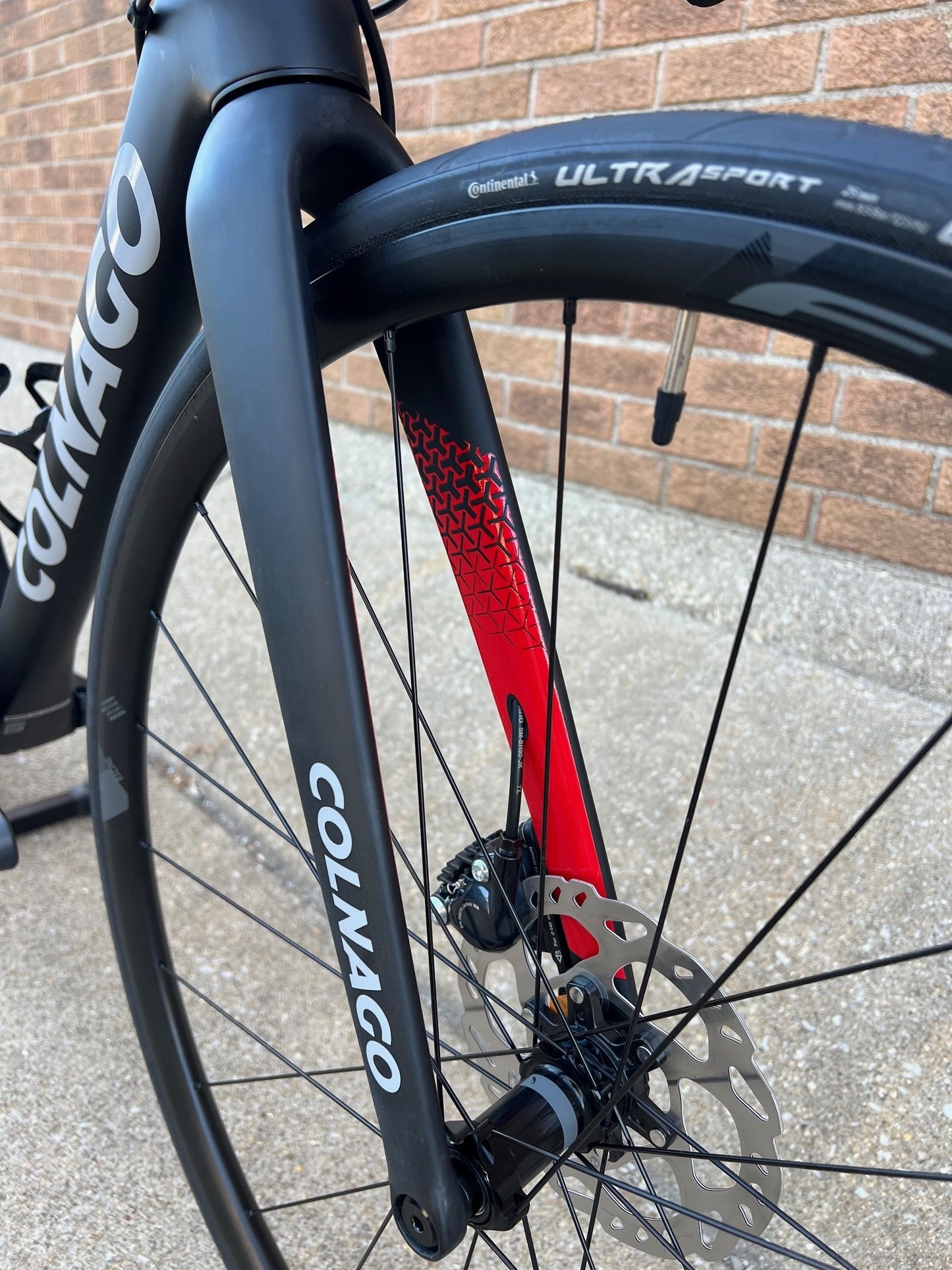 Colnago V3 Shimano Ultegra 8020 11 Speed Disc Brake Carbon Road Bike MKRD Black & Red 52s