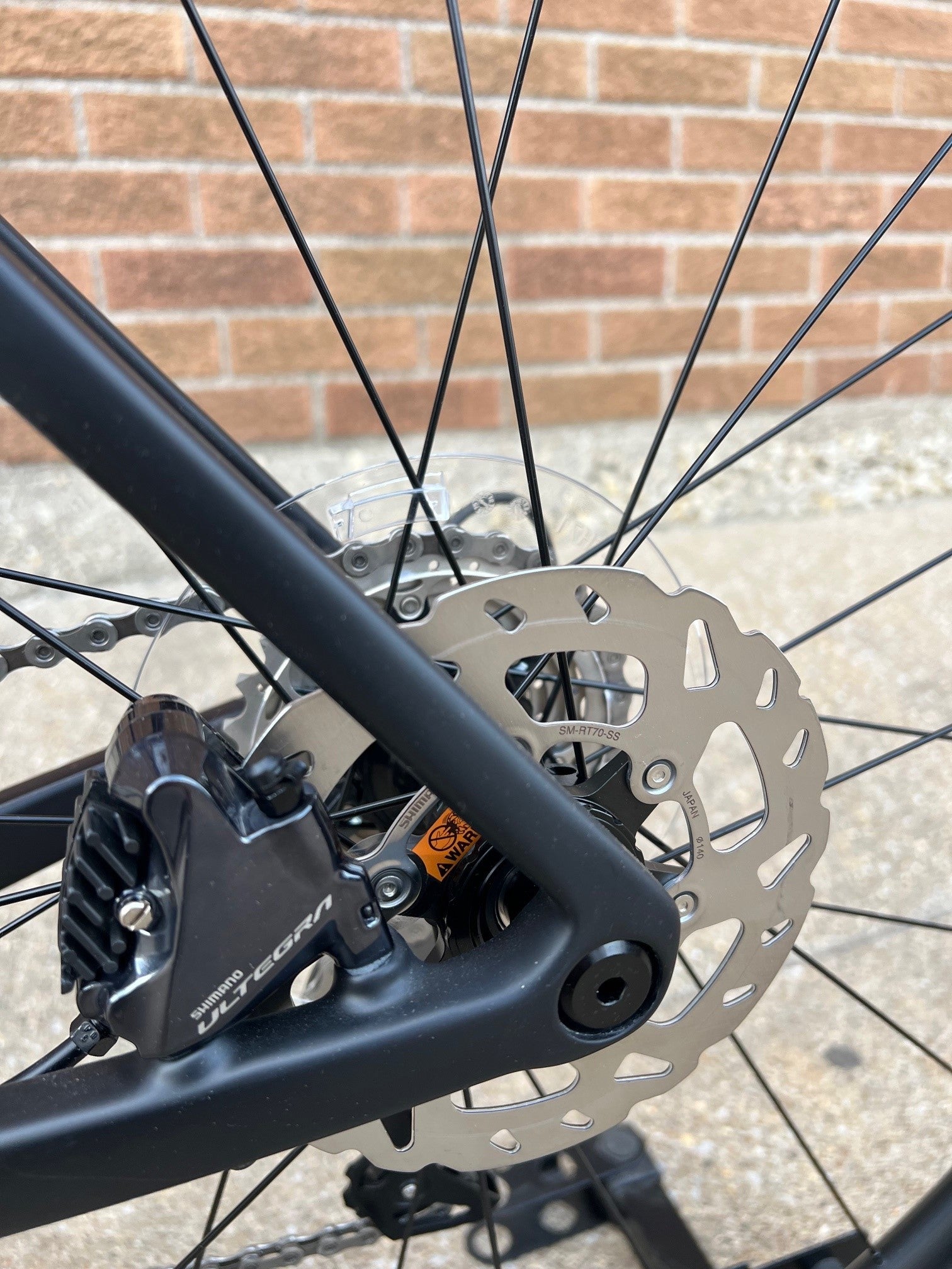 shimano disc brake rennrad Colnago V3 Shimano R8020 Ultegra 11 Speed Disc Brake Road Bike MKBR Black & Red 50s