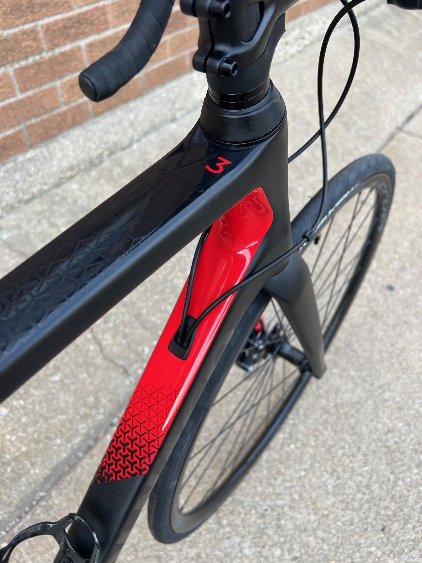 Colnago V3 Shimano R8020 Ultegra 11 Speed Disc Brake Road Bike MKBR Black & Red 50s