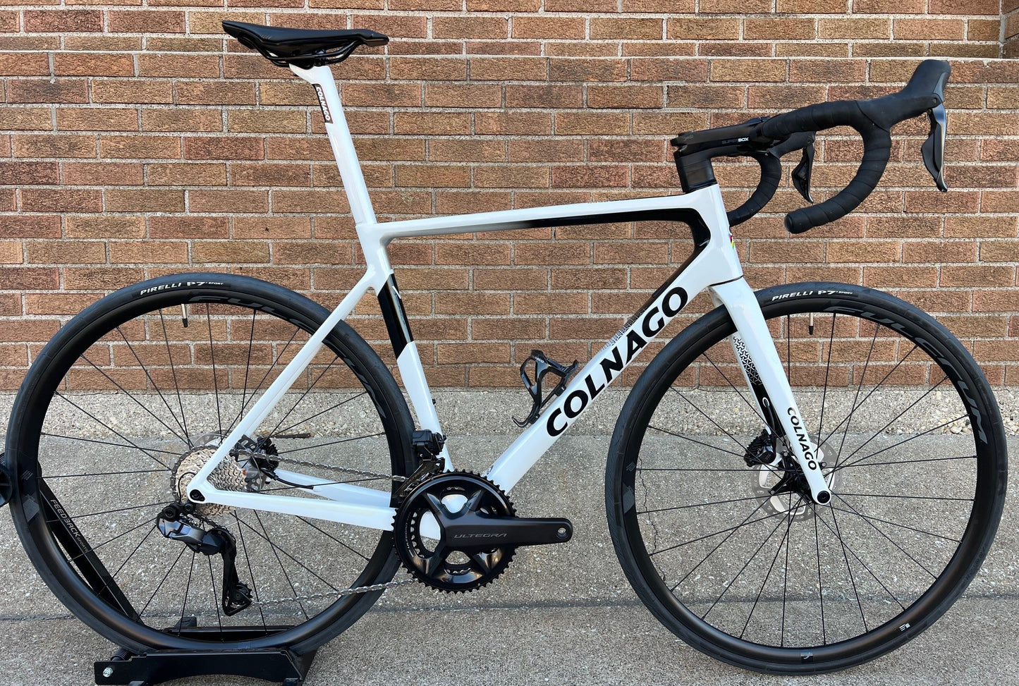 Colnago V3 Shimano Ultegra 8170 Di2 12 Speed Road Bike MKWK Black White 52s