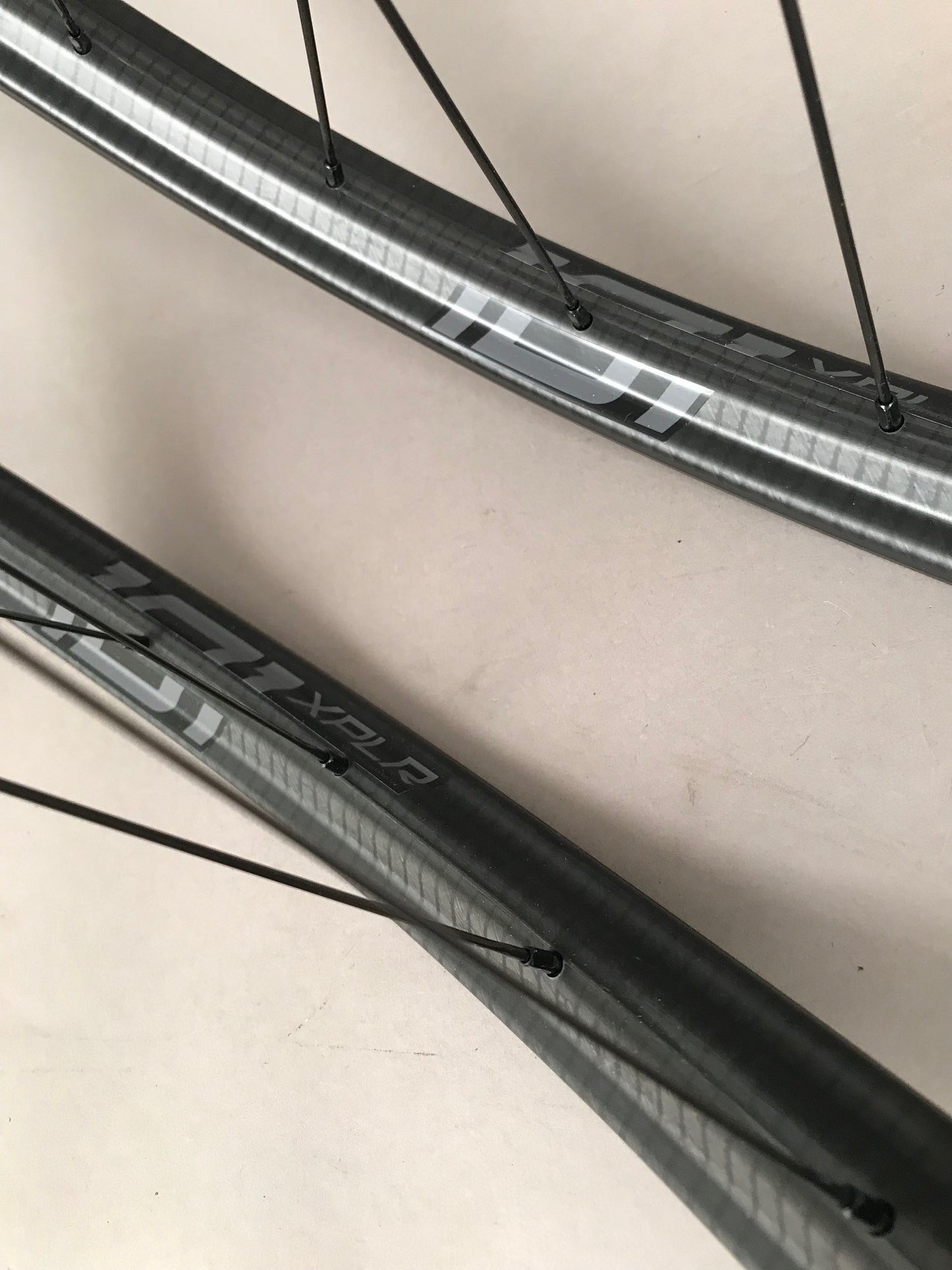 2022 Zipp 101 XPLR Carbon Gravel Bike Wheelset 650b 27.5