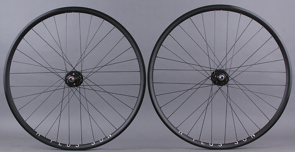 H + Plus Son Archetype Black Formula Track hubs Wheelset