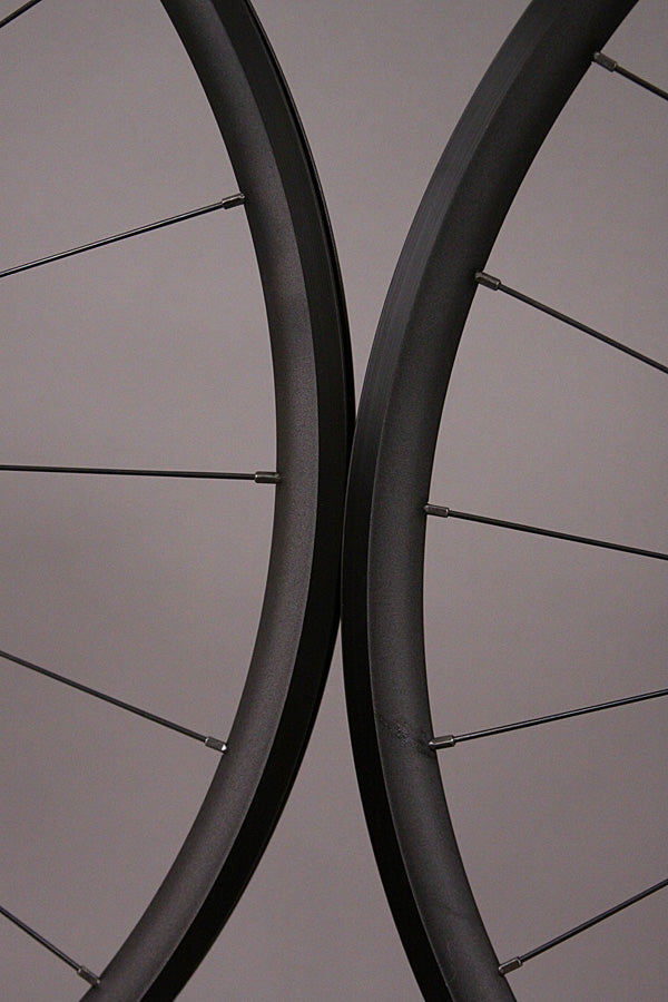 H PLUS SON AT-25 × BROTURES TRACK HUB – BROTURES GLOBAL