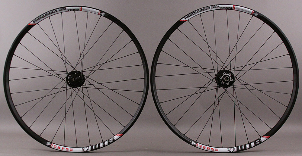 WTB Frequency I25 TCS 650B 27.5 Wheelset Novatec Convertible Hub