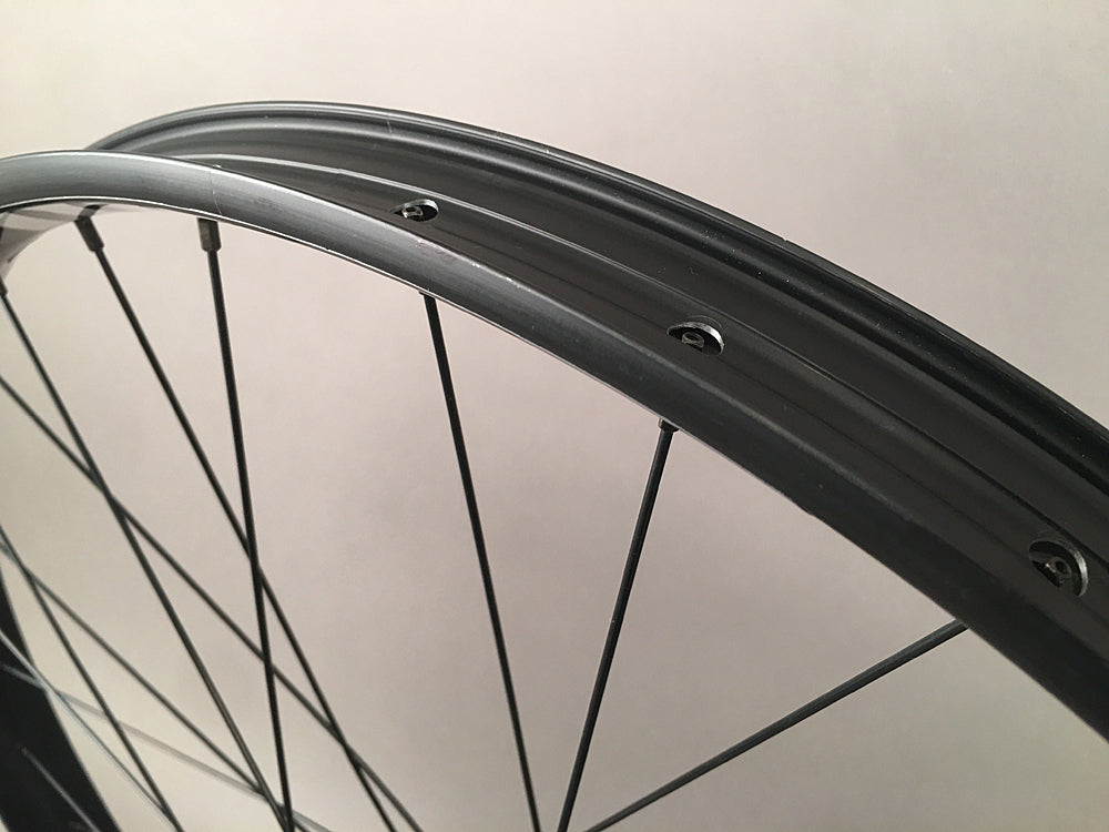 WTB ST TCS 2.0 I40 27.5 650B Rims Mid Fat Mountain Bike Wheelset BOOST SPACING Shimano HG