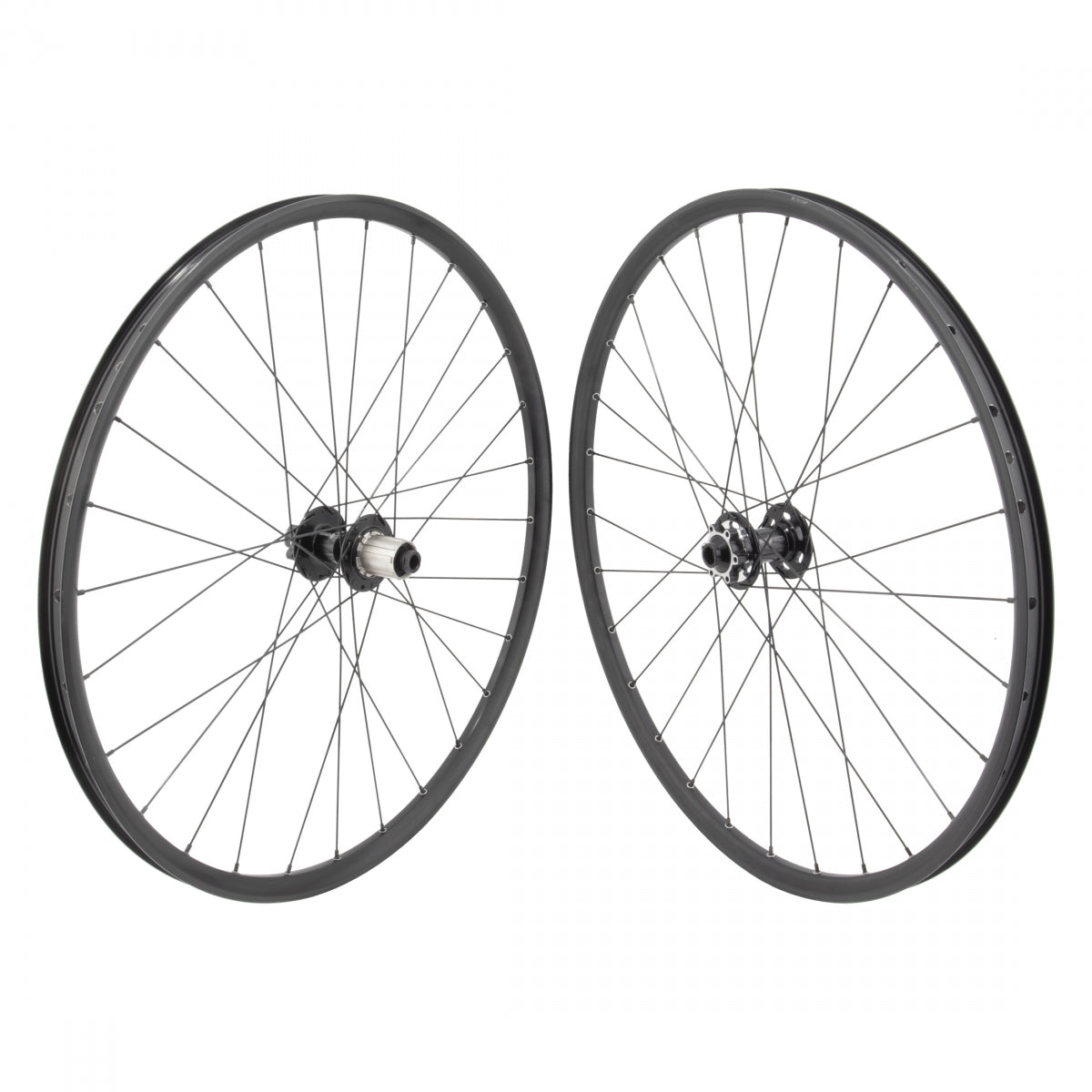 Dt 483D 27.5 584X22 Tubeless Black Disc 28h 8-11S 6 Bolt B 15Mm /12Mm Black 142Mm No Rim Decal