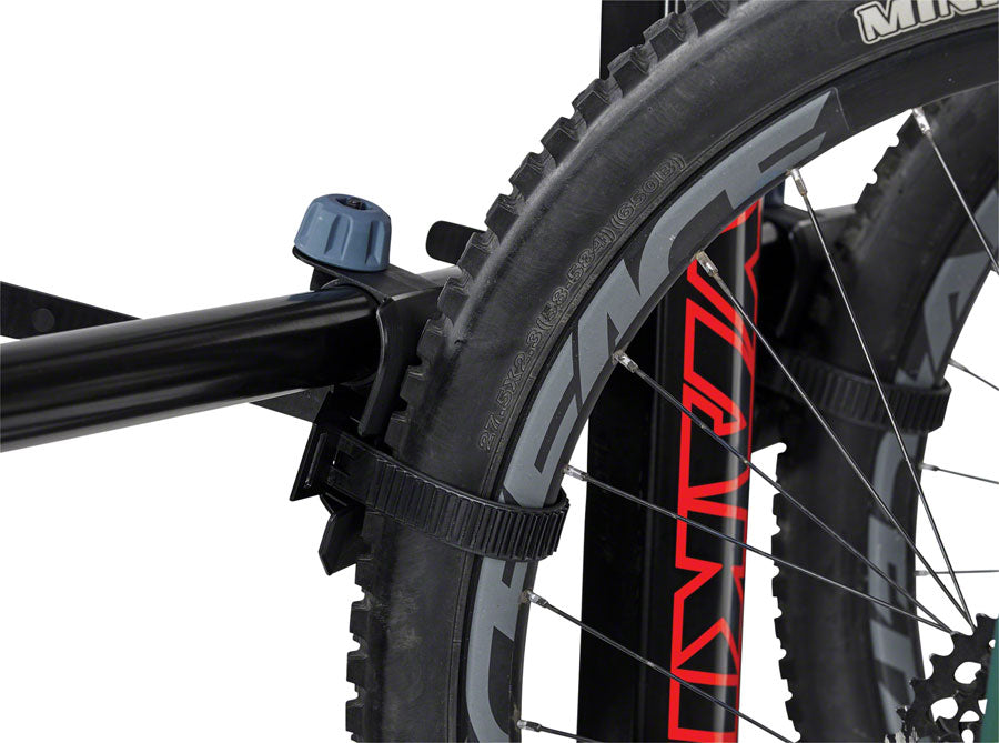Yakima HangTight 6 Hitch Rack - 2" Receiver