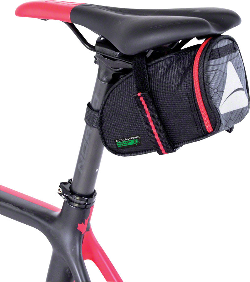 Axiom Seymour Oceanweave Wedge 0.8 Saddle Bag: Black