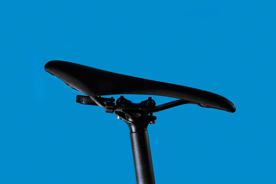 Lezyne Matrix AirTag Holder - Saddle Rail Mount