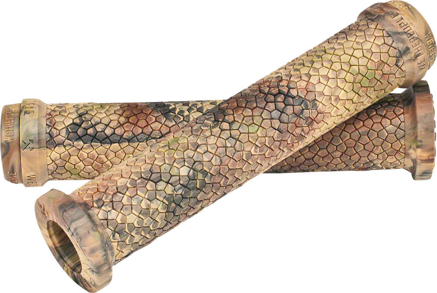 We The People Raptor - Camouflage Handlebar Grips Green