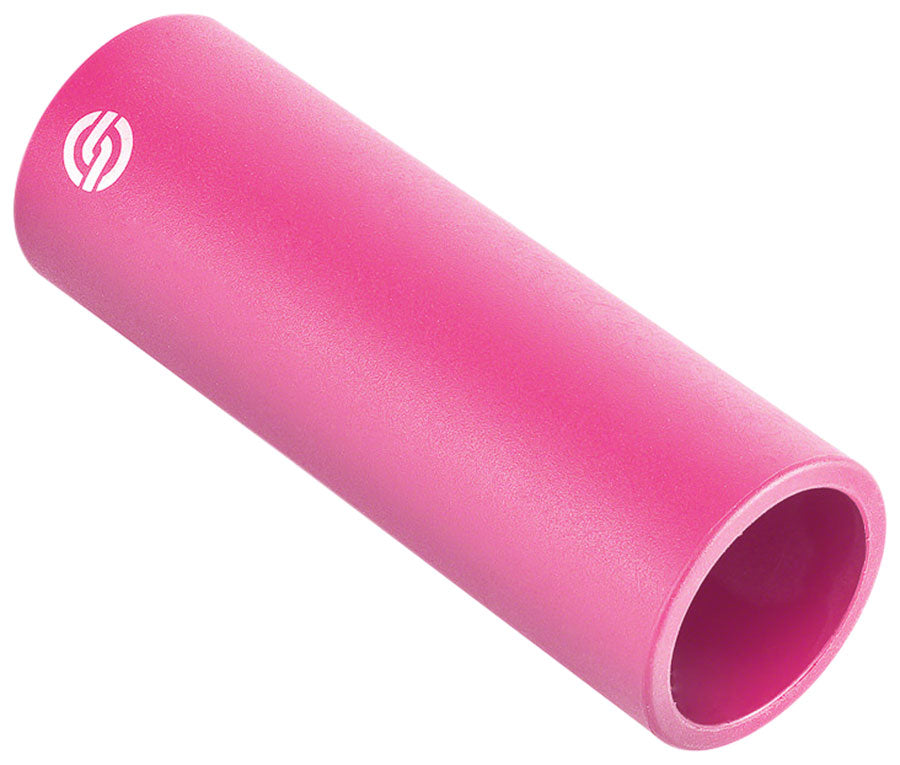 Salt AM BMX Peg Sleeve - Nylon, 4.5", Hot Pink
