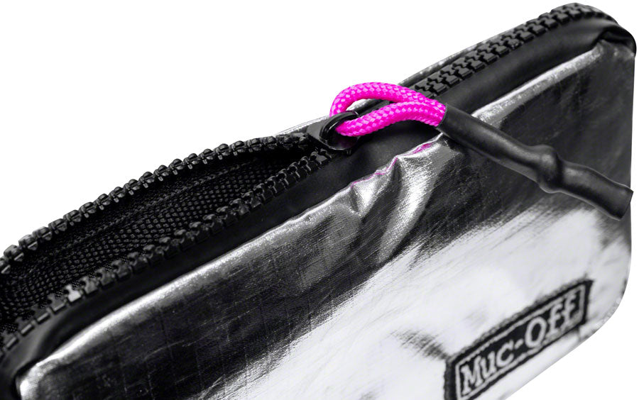Muc-Off Essentials Case - Silver
