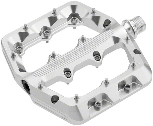 Wolf Tooth Waveform Pedals - Silver, Large