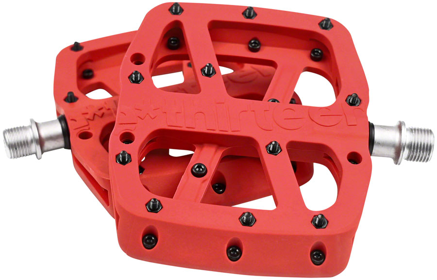E*thirteen Base Pedals Flat/Platform Pedals 9/16" Red