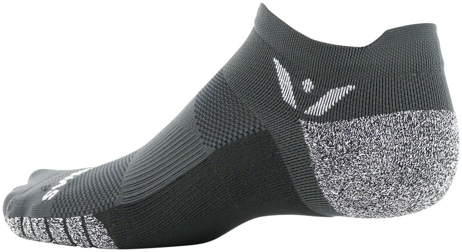 Swiftwick Flite XT Zero Socks - No Show, Gray, Small