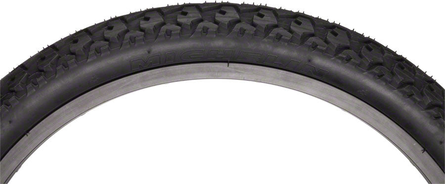 Michelin Country Jr. Tire - 24 x 1.75, Clincher, Wire, Black