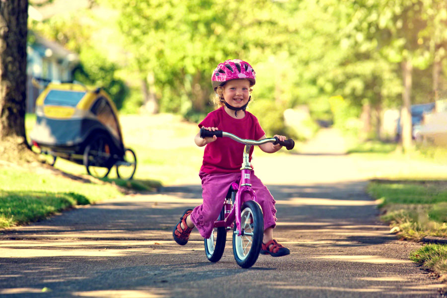 Burley MyKick Balance Bike: Green