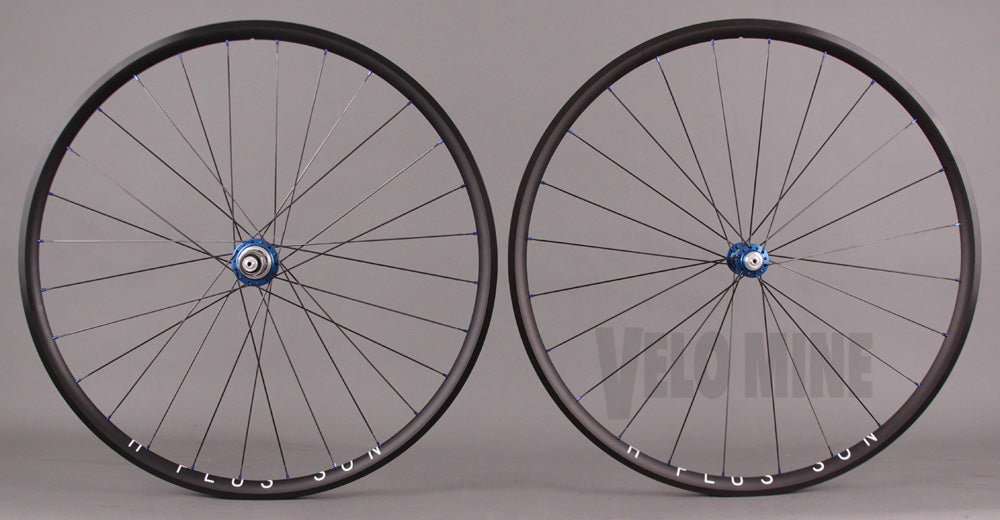 H Plus Son Archetype Rims White Industries Blue T11 Hubs CX Ray