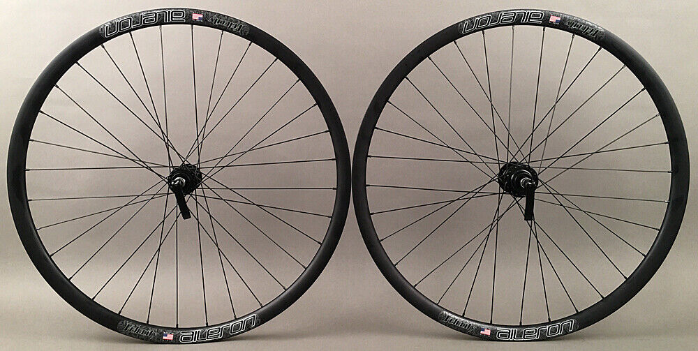 Velocity Aileron 700c GRavel Road Disc Wheelset 12x100 front