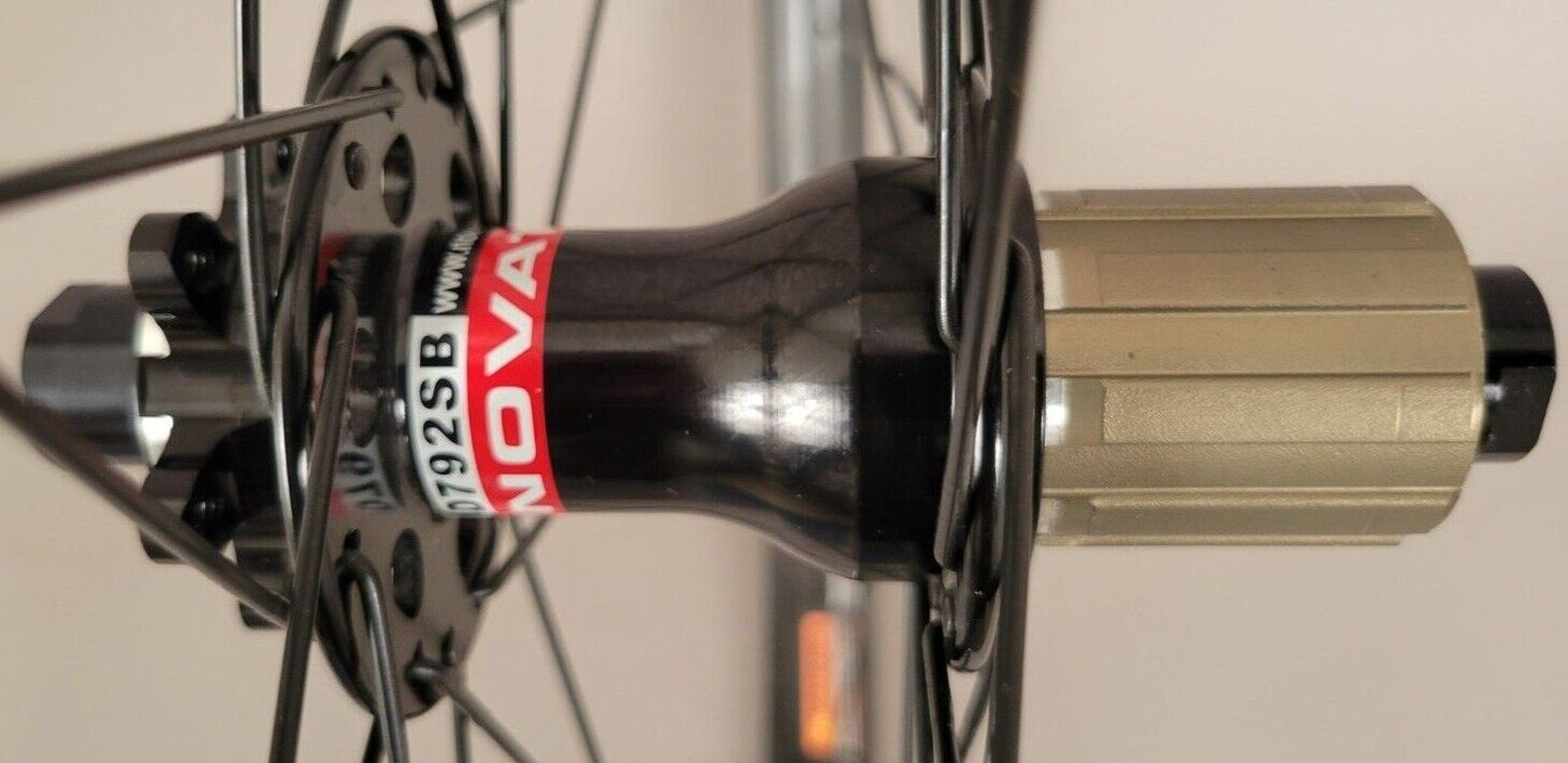 WTB KOM Trail i29 27.5" MTB Novatec Hubs Shimano Thru/QR