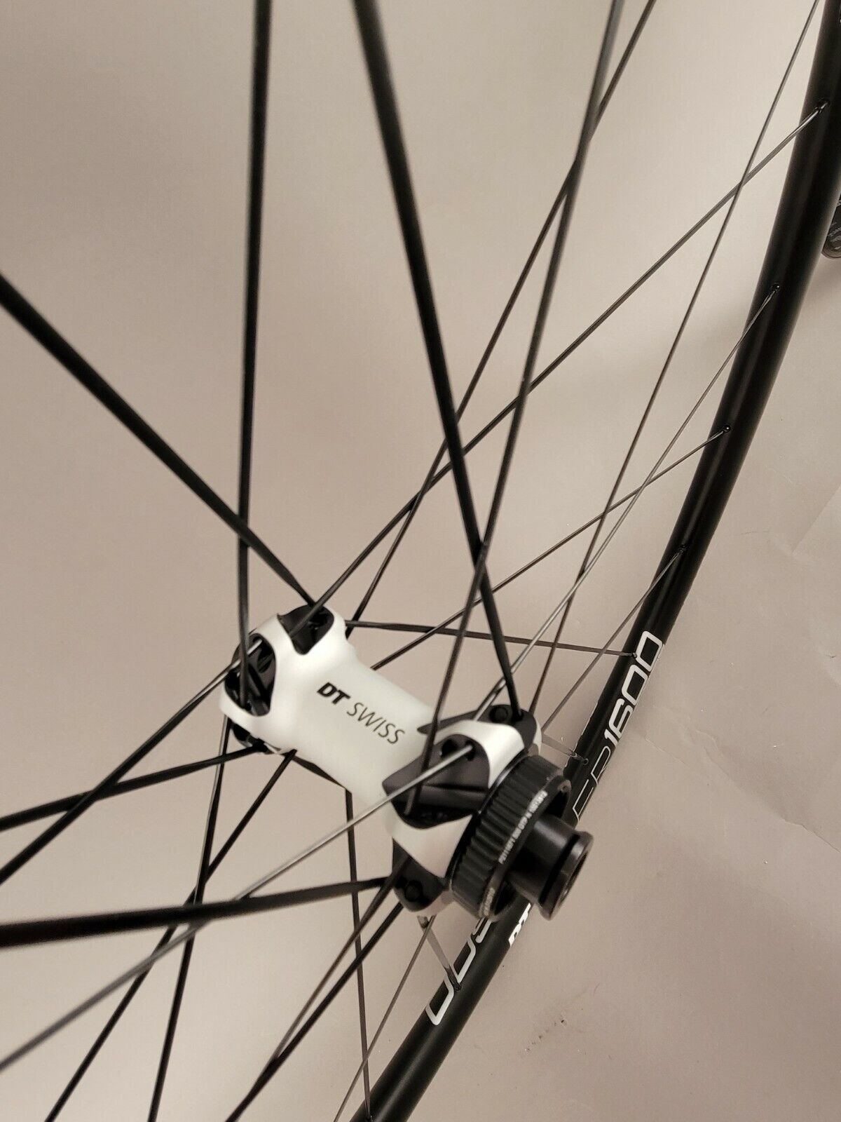 DT Swiss ER 1600 Spline 23 Road Gravel Disc Wheelset XDR – Velo Mine